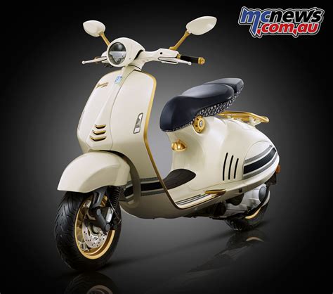 vespa dior kaufen|vespa 946 christian dior price.